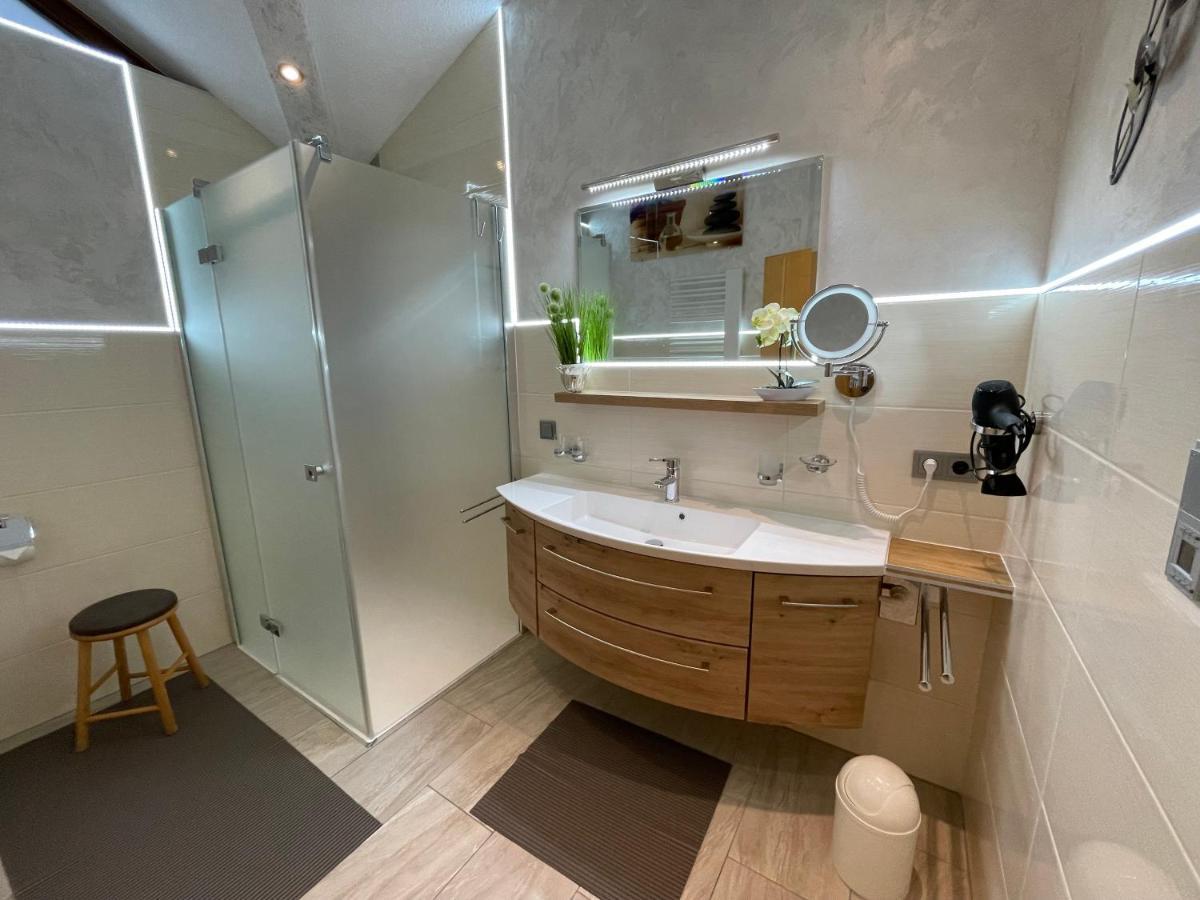 Апартаменти Haus Egger Нойштіфт-ім-Штубайталь Екстер'єр фото