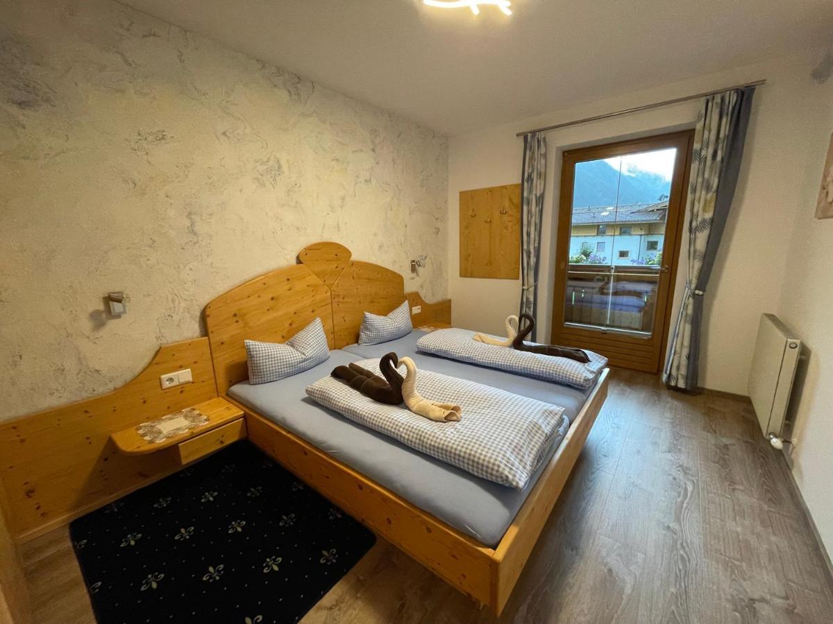 Апартаменти Haus Egger Нойштіфт-ім-Штубайталь Екстер'єр фото