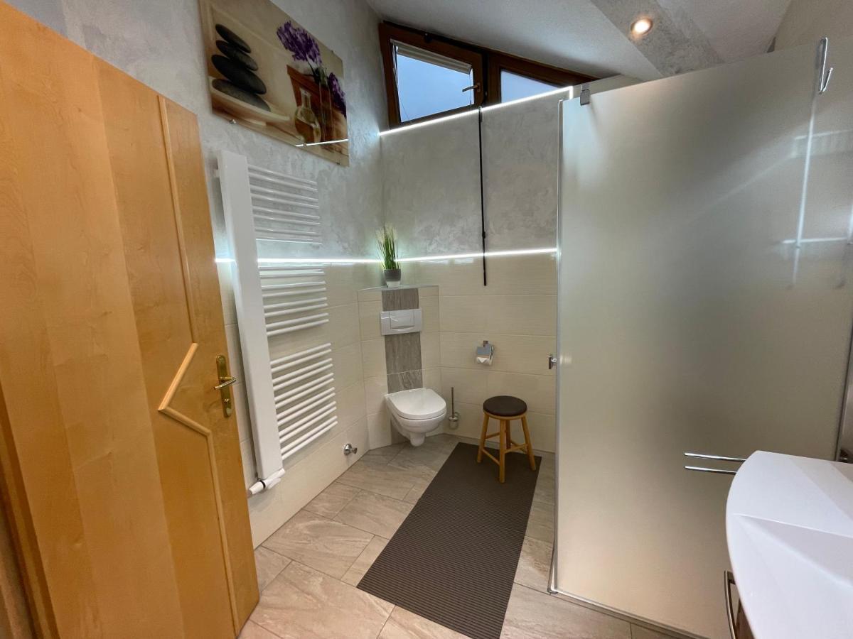 Апартаменти Haus Egger Нойштіфт-ім-Штубайталь Екстер'єр фото