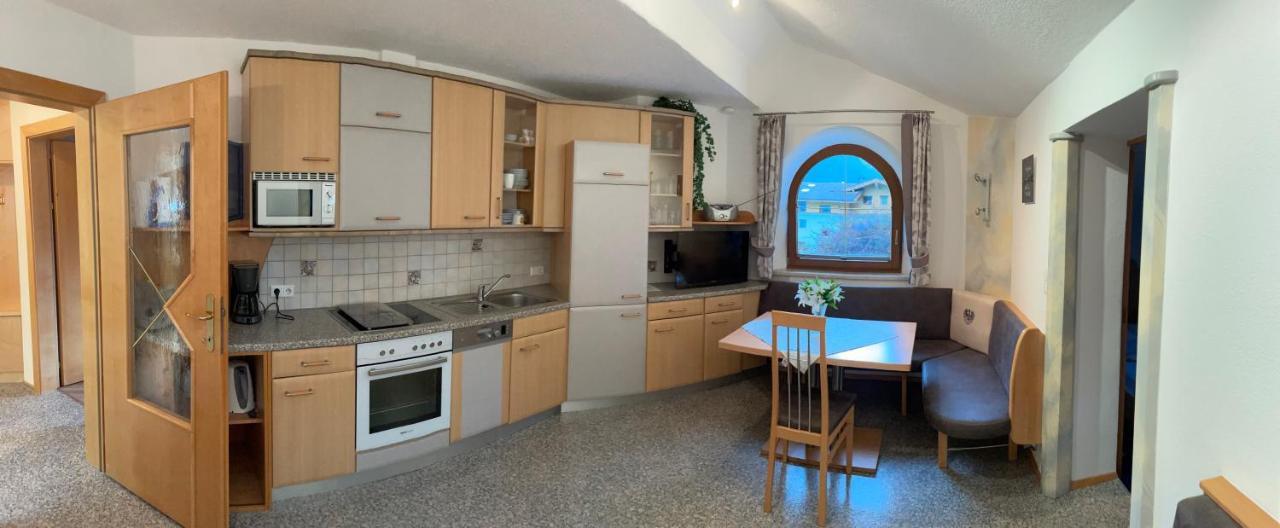 Апартаменти Haus Egger Нойштіфт-ім-Штубайталь Екстер'єр фото