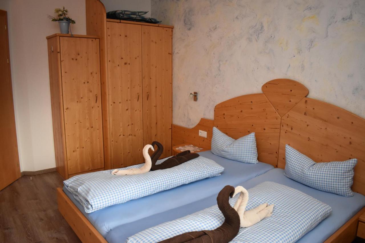 Апартаменти Haus Egger Нойштіфт-ім-Штубайталь Екстер'єр фото